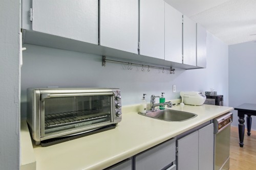801-6689 Willingdon Avenue, Burnaby, BC 