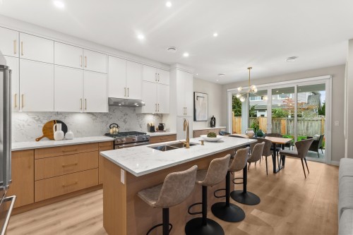 4880 Garry Street, Richmond, BC 