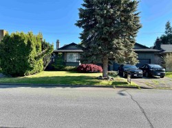 7560 Waterton Drive  Richmond, BC V7A 4G4