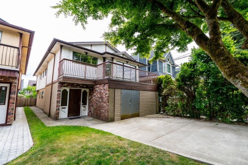 3226 5Th Avenue W, Vancouver, BC 
