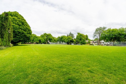 3226 5Th Avenue W, Vancouver, BC 