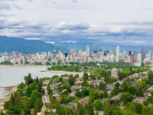 3226 5Th Avenue W, Vancouver, BC 
