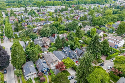 3226 5Th Avenue W, Vancouver, BC 