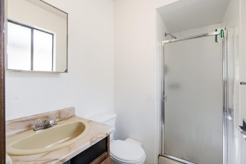 3226 5Th Avenue W, Vancouver, BC 