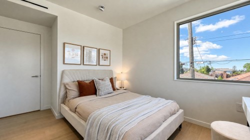 2-2915 5Th Avenue E, Vancouver, BC 