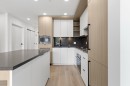 404-2268 Broadway E, Vancouver, BC 