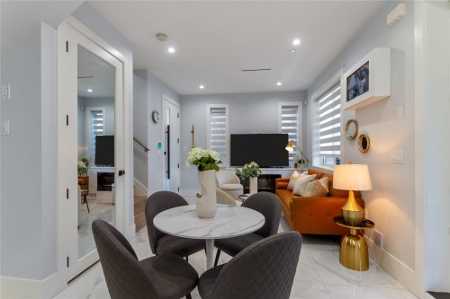 4328 Gladstone Street, Vancouver, BC 