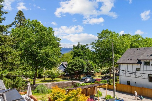4328 Gladstone Street, Vancouver, BC 