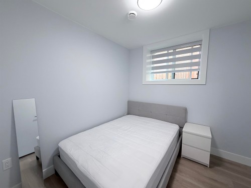 4328 Gladstone Street, Vancouver, BC - Indoor Photo Showing Bedroom