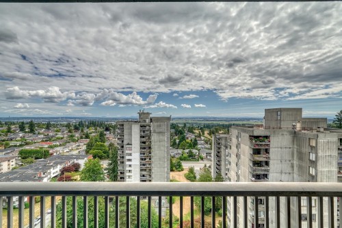 1607-6595 Willingdon Avenue, Burnaby, BC 