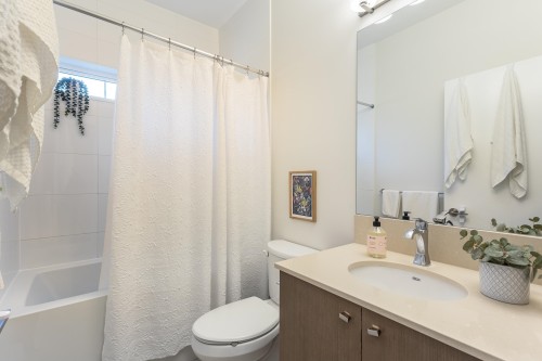 5946 Oldmill Lane, Sechelt, BC 