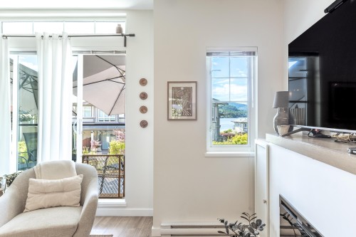 5946 Oldmill Lane, Sechelt, BC 