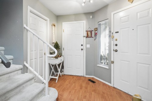 Th28-2590 Panorama Drive, Coquitlam, BC 