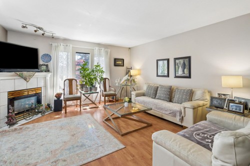 Th28-2590 Panorama Drive, Coquitlam, BC 