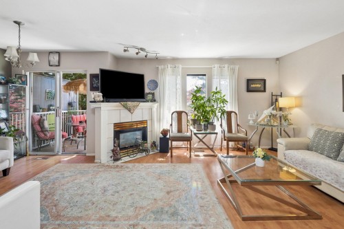 Th28-2590 Panorama Drive, Coquitlam, BC 