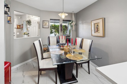 Th28-2590 Panorama Drive, Coquitlam, BC 
