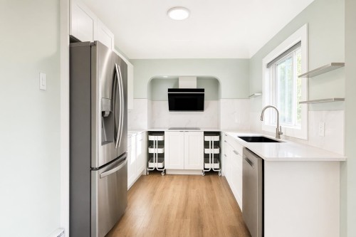 6457 Ontario Street, Vancouver, BC 