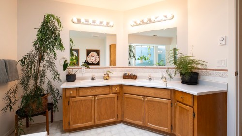 5555 Winter Road, Sechelt, BC 