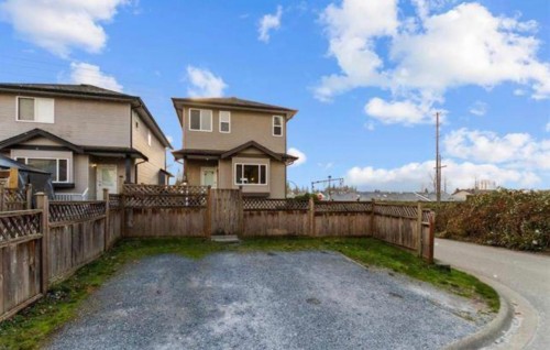 23605 Dewdney Trunk Rd, Maple Ridge, BC 
