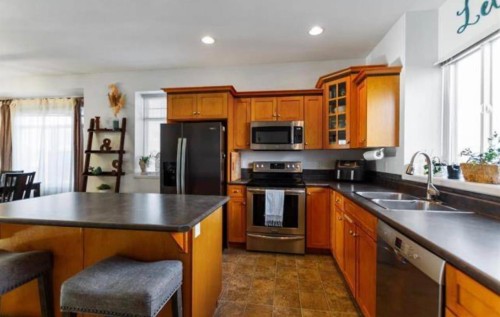 23605 Dewdney Trunk Rd, Maple Ridge, BC 