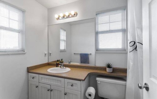 23605 Dewdney Trunk Rd, Maple Ridge, BC 