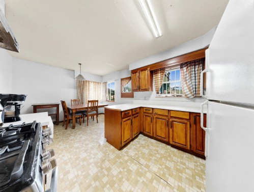 6987 Balmoral Street, Vancouver, BC 