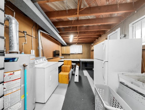 6987 Balmoral Street, Vancouver, BC 
