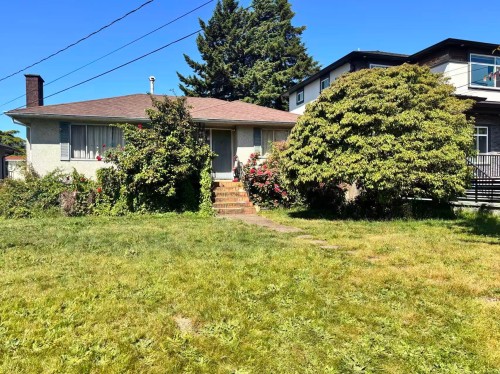 6987 Balmoral Street, Vancouver, BC 