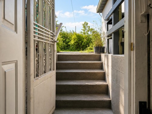 6987 Balmoral Street, Vancouver, BC 