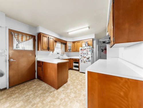 6987 Balmoral Street, Vancouver, BC 