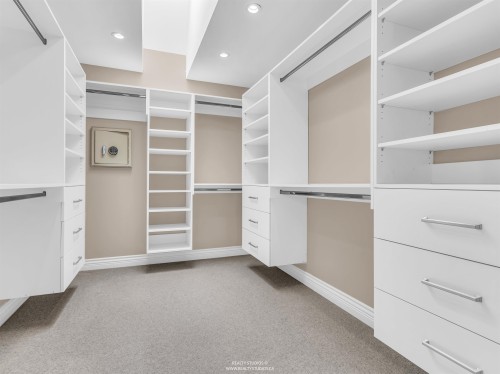 505 28Th Avenue E, Vancouver, BC 