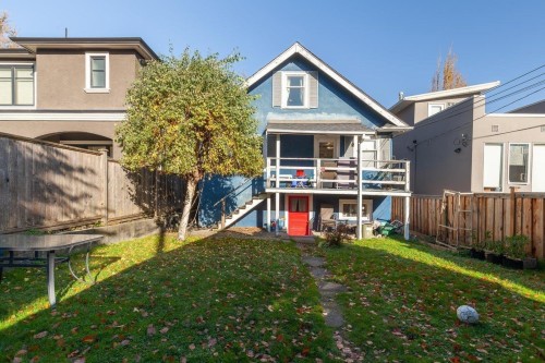 3750 11Th Avenue W, Vancouver, BC 