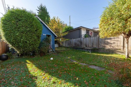 3750 11Th Avenue W, Vancouver, BC 