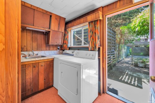 9451 Chapmond Crescent, Richmond, BC 