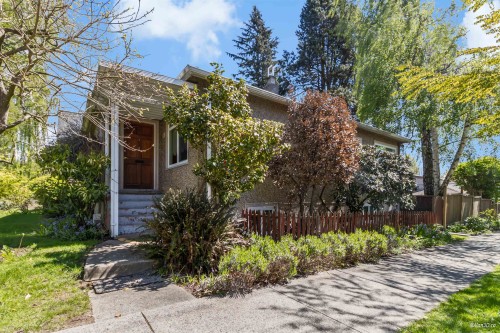 4 46Th Avenue E, Vancouver, BC 