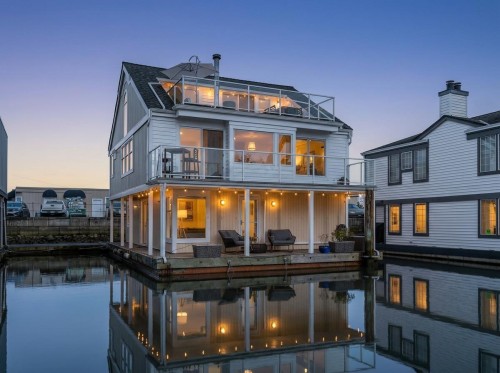 10-3459 River Road, Delta, BC - Outdoor