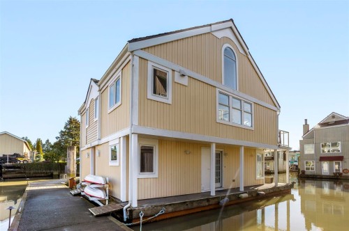 10-3459 River Road, Delta, BC - Outdoor With Deck Patio Veranda