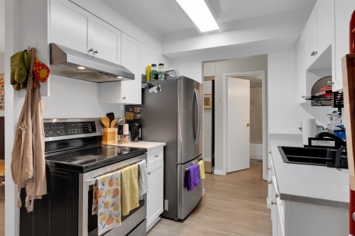 105-975 Broadway E, Vancouver, BC 