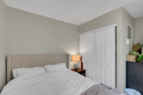105-975 Broadway E, Vancouver, BC 