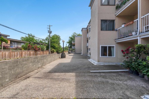 105-975 Broadway E, Vancouver, BC 