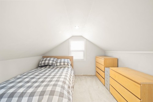 5743 St. Margarets Street, Vancouver, BC 