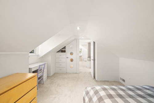 5743 St. Margarets Street, Vancouver, BC 