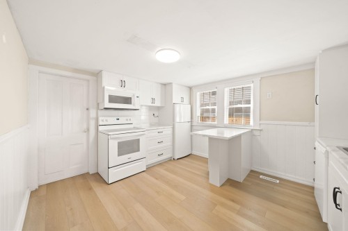 5743 St. Margarets Street, Vancouver, BC 