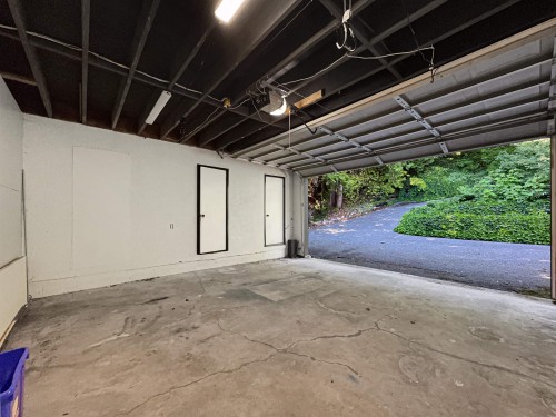 1040 Crestline Road, West Vancouver, BC 