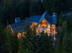 2286 Nordic Drive Whistler, BC V8E 0A6