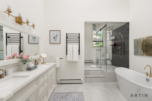 1521 Chartwell Drive, West Vancouver, BC 