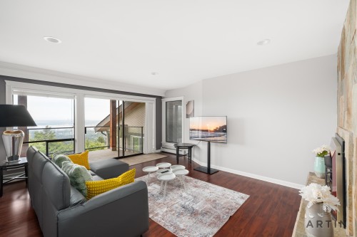 1521 Chartwell Drive, West Vancouver, BC 