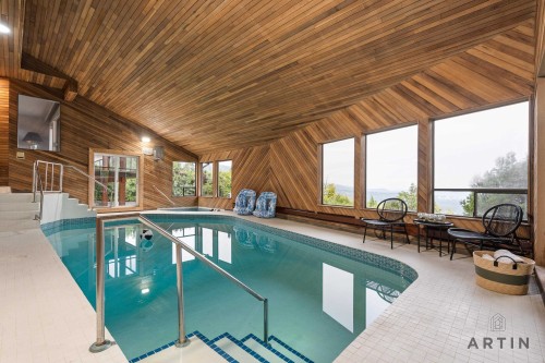 1521 Chartwell Drive, West Vancouver, BC 