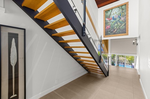 2370 Queens Avenue, West Vancouver, BC 