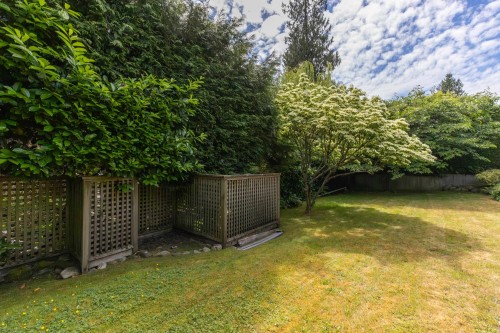 2370 Queens Avenue, West Vancouver, BC 